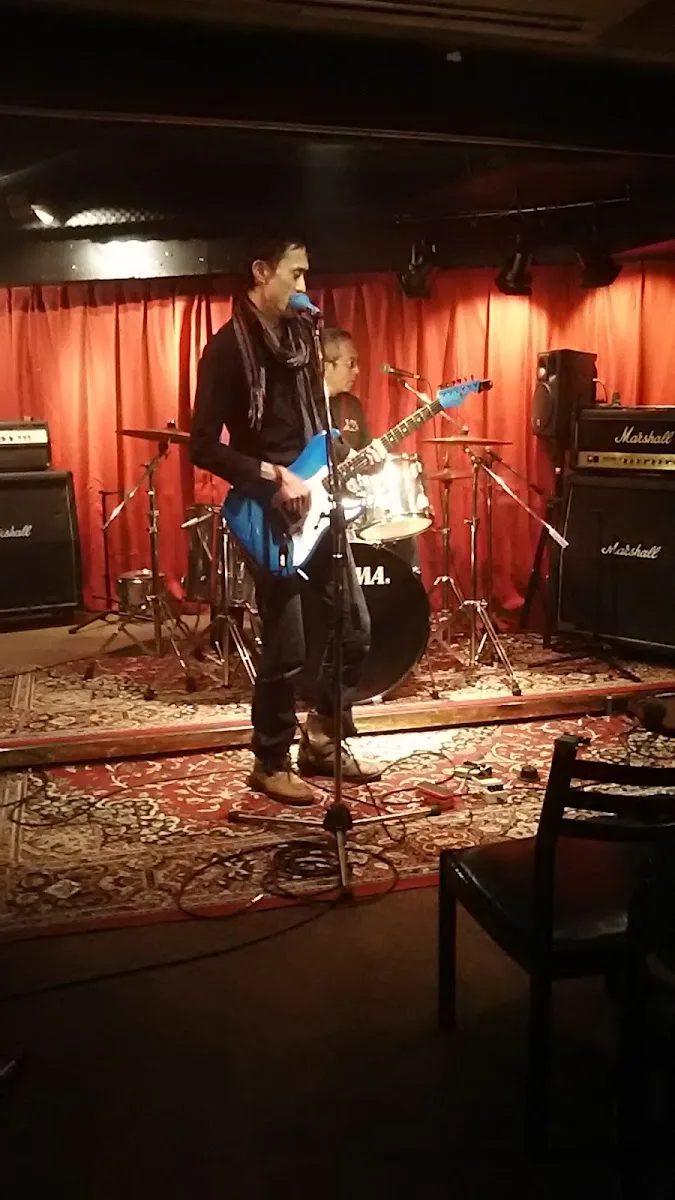 Live＆Bar Ruto · 7
